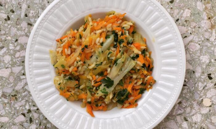 Cabbage, Carrot <i>&</i> Rice Stew (Lahanorizo)